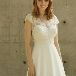 BRIDE NOW! Bride Now BN-008 Trouwjurk -Poirier shop avalia bn 008 2