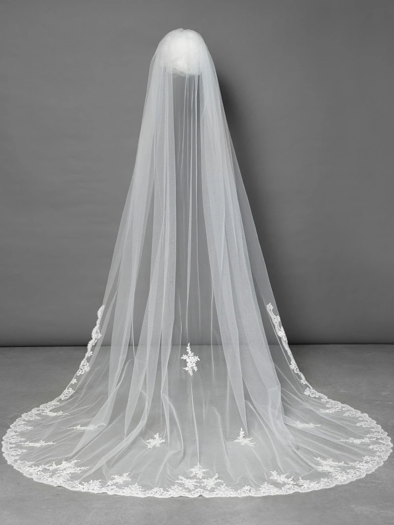 Sluier Met Italiaanse Kant S115-300/1/MED | Poirier 3 Sluier Met Italiaanse Kant S115-300/1/MED | Poirier