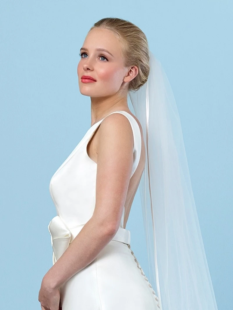 Sluier Met Satijnen Bies S20-210/1/SOFT | Poirier 3 Sluier Met Satijnen Bies S20-210/1/SOFT | Poirier